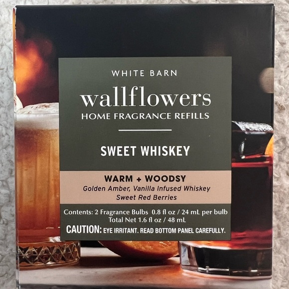 B&BW White Barn "Sweet Whiskey" Wallflowers Home Fragrance Refills - Picture 3 of 7